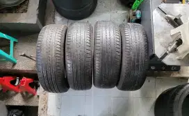 Ban Ring 18 Bridgestone Dueler H/L 33 235/60 R18 Second 4pcs