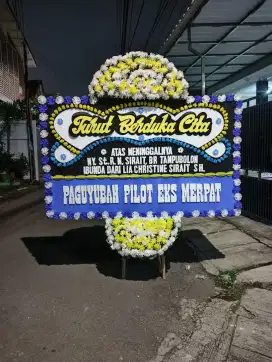 Karangan Bunga Papan