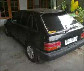 Mazda 323 1986 Bensin