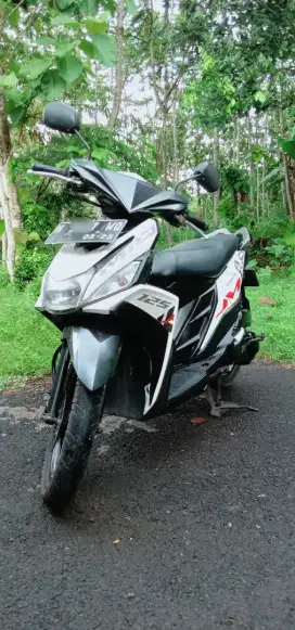 Mio m3 2015mulus normal tinggal pake