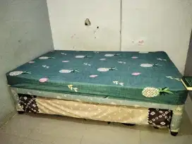 Spring bed 190cm x 120cm merk Yuki