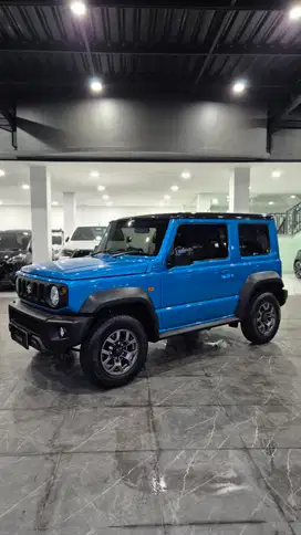Suzuki Jimny 3-Door TWO-TONE 2023