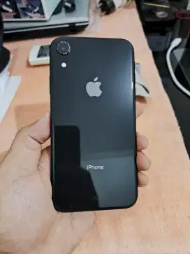 Iphone XR 128 GB Hitam Resmi Ibox