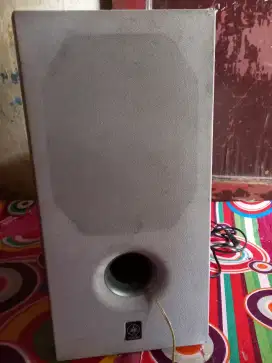 SUBWOFER HOME THEATER YAMAHA JADIIN PASIF