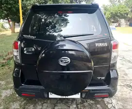 Daihatsu Terios TX Adventure Manual MT Tahun 2014 Hitam , 2015