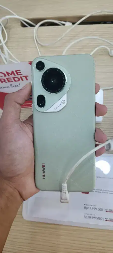 HUAWEI PURA 70 / PRO — HP Flagship Futuristik! Cicilan Mulai 1,7Jutaan
