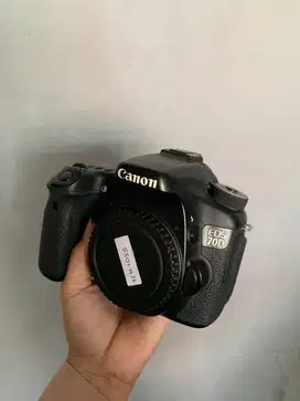 KAMERA CANON 70D BODY ONLY KODE ICK 1055