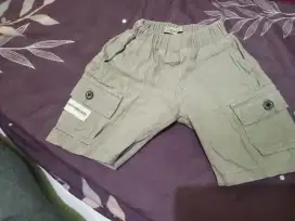 Celana kargo anak