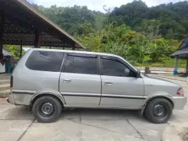 KIJANG LGX 2001 EFI
