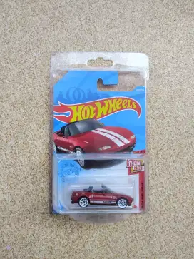 Hotwheel 91 MAZDA MX-5 MIATA treasure hunt