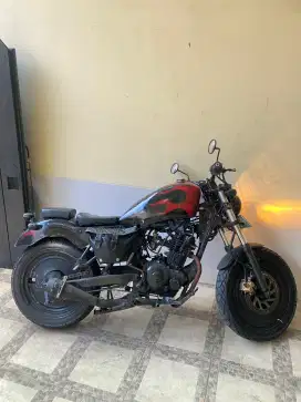 Bobber Yamaha Byson
