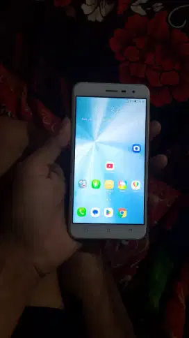 Asus z012db jual aja