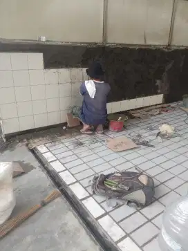 Sepesialis tukang pasang keramik dan geranit