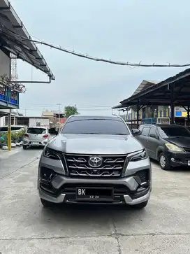 Toyota Fortuner VRZ 2.4 GR A/T 2021 Diesel