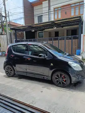Suzuki Splash GL 1.2 Sportivo full varian hitam 2015