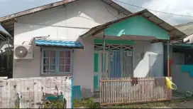 Di jual murah cepat /di sewakan seadanya