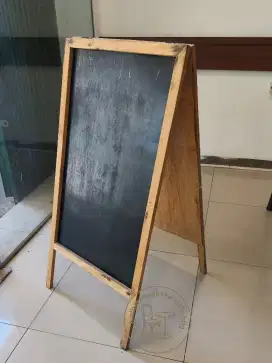 [DIJUAL] PAPAN TULIS KAPUR 2 ARAH