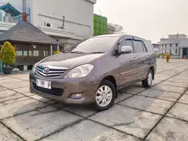 Toyota Kijang Innova 2.0 V Lux AT 2011 Istimewa