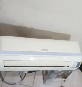 AC samsung 1/2pk masih gress dingin dijamin