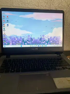 Dijual laptop seccond ASUS VivoBook 14 (X407M)