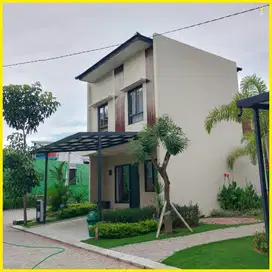 Rumah 2 Lantai 3 Kamar 700 Jutaan Cicilan Hanya 4 Jutaan Pinggir Jalan