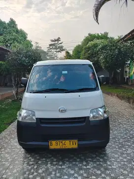 BU, DI JUAL CEPAT MOBIL GRAND MAX