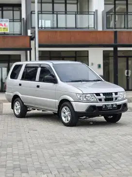 Isuzu Panther 2.5 LM Diesel MT 2011 Pajak Panjang