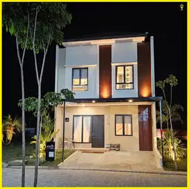 Rumah 2 Lantai Pinggir Jalan Depan Bandara Hasanuddin Hnya 700 Jutaan