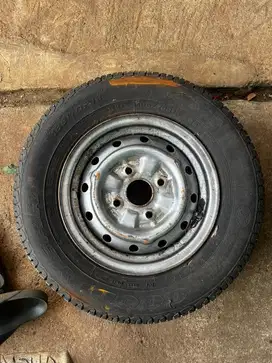 velg dan ban serep ring 13