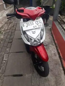 Beat 2015 pajak on gress