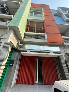 DIJUAL/DISEWAKAN RUKO 3LT DI OUTER RINGROAD DURI KOSAMBI LB.144m2