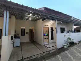 DIJUAL RUMAH BANGUNAN BARU STRATEGIS