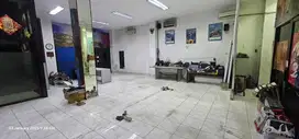 dijual ruko 2 gandeng di jln Raya Caringin Cideng jakarta pusat