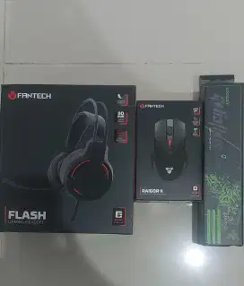 dijual 1 set mouse wirless+mousepad+headphone
235K