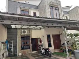 Rumah pondok karya dekat bintaro dan halteu adam malik