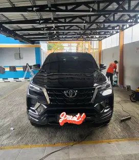 FORTUNER GR 2.8 TAHUN 2022 WARNA FAVORIT HITAM GARUT CASH 515JT NEGO