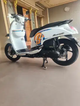 Scoopy Esp iss L Sby