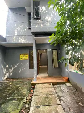 Rumah dikontrakkan dekat dengan Masjid Kubah Mas
