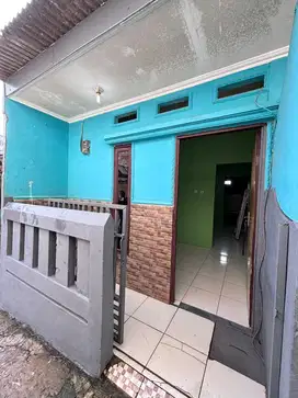 Di jual cepat murah kontrakan 2 pintu lokasi di kampung bojong