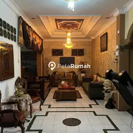 DIJUAL VILLA JALAN HOKY - DAERAH HALAT (WINSHEN)