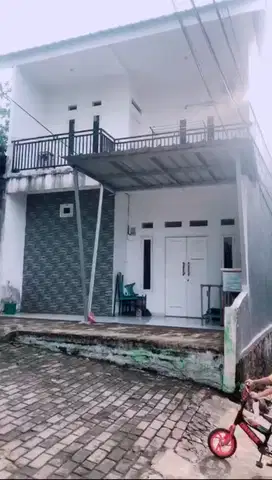 DIJUAL RUMAH KONTRAKAN SRATEGIS DI JATI SARI PONDOK GEDE