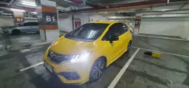 DIJUAL HONDA JAZZ RS 2019 MULUS NO PR