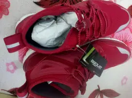 Jual Sepatu Lari Baru League Kumo 1.5 MID - Jester Red (Size 43)