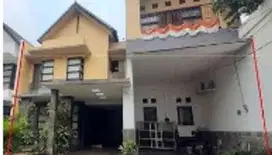 RUMAH 2 LANTAI PERUMAHAN CEMARA RESIDENC JAKARTA SELATAN