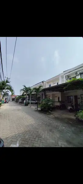 DIJUAL CEPAT RUMAH DALAM CLUSTER