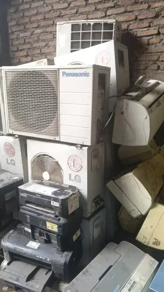 Terima elektronik AC komputer