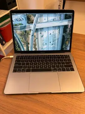 Macbook Air 2019 256GB - Second
