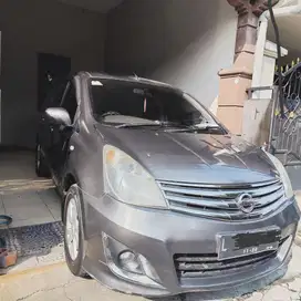 Nissan Grand livina 2012 Bensin