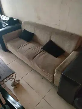 Sofa Bekas (4 sofa, 1 meja) Jual Cepat