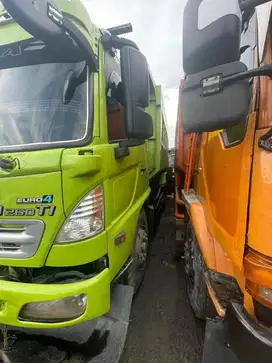 Hino 260 Ti 2012